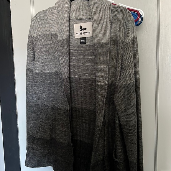 Grey sweater - Picture 1 of 3